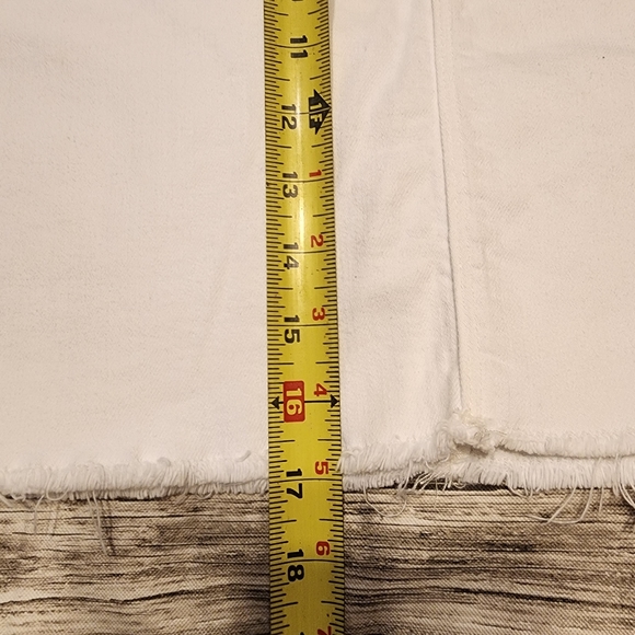 JCrew Mercantile White Denim Cutoff Mini Skirt. Size 10. - Picture 5 of 6